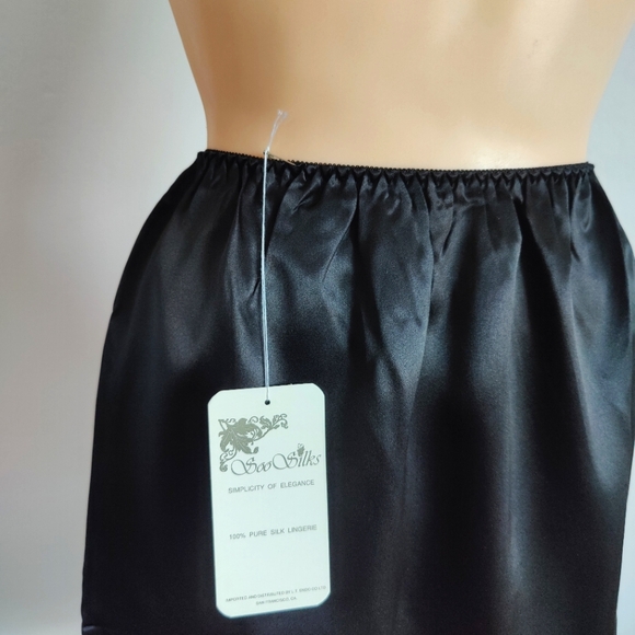 NWT Vintage Silk Slip Skirt | 90s Satin Slip | Knee Length Half Slip - Picture 2 of 5